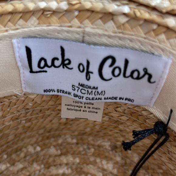 LACK OF COLOR - Picture 5 of 5